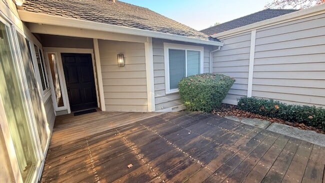 Photo - Charming, 2BD/2BA, Single-Story TH in Crow Canyon Country Club in Danville- Available NOW! Townhome