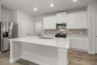 Building Photo - 7922 Alset Dr Building Photo - 7922 Alset Dr