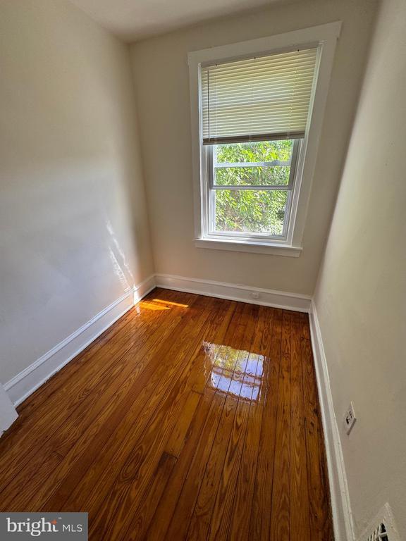 Building Photo - 2617 S 68th St