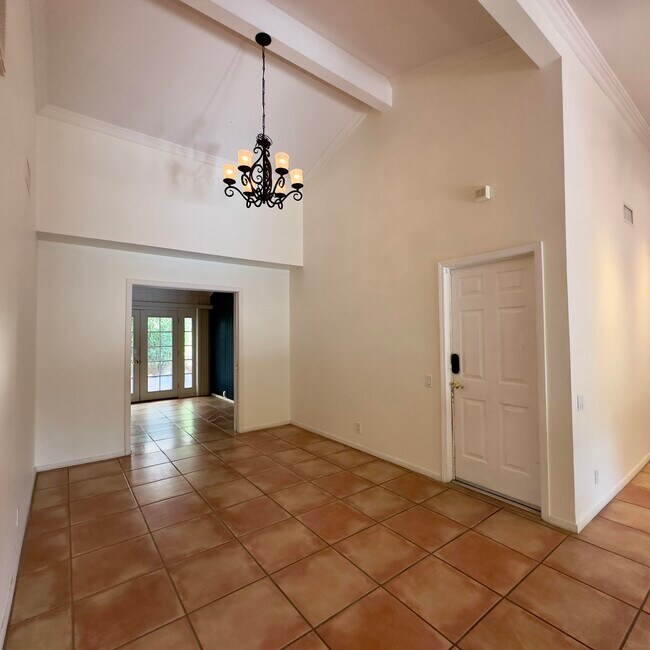Foto del edificio - 40064 Silktree Ct