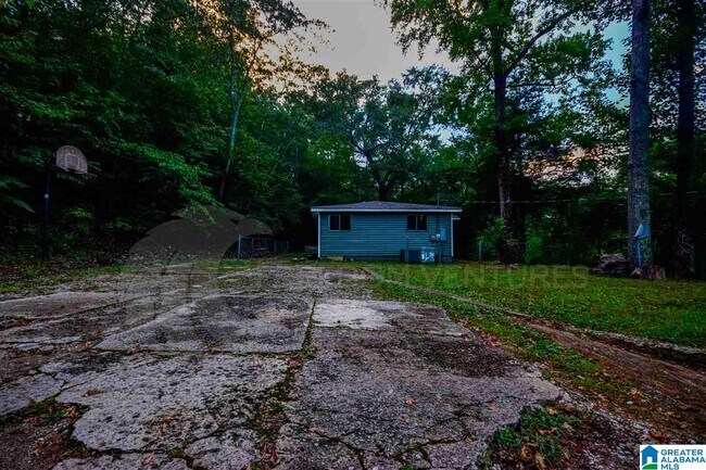 Foto del edificio - 3204 Sweeney Hollow Rd