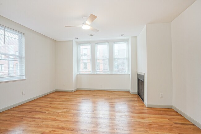 Building Photo - 1714 S 4th St