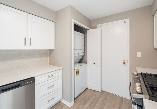 Foto del edificio - 1910 Chestnut Ave