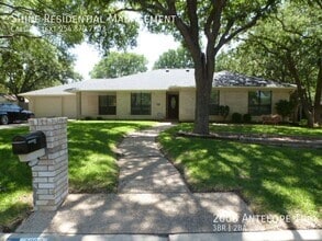 Building Photo - 2008 Antelope Trl