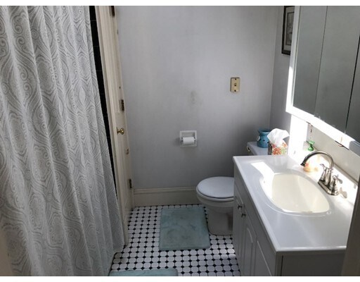 Foto del edificio - 70 Gore St