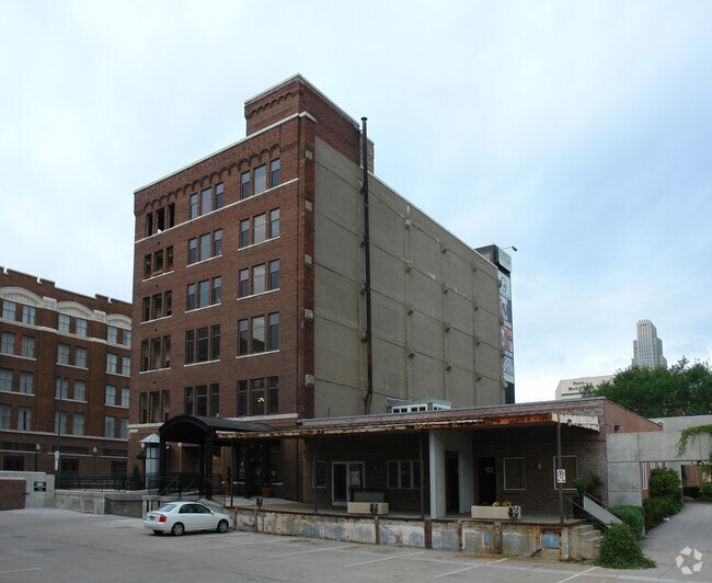 Foto del edificio - Complete Weddings and Events