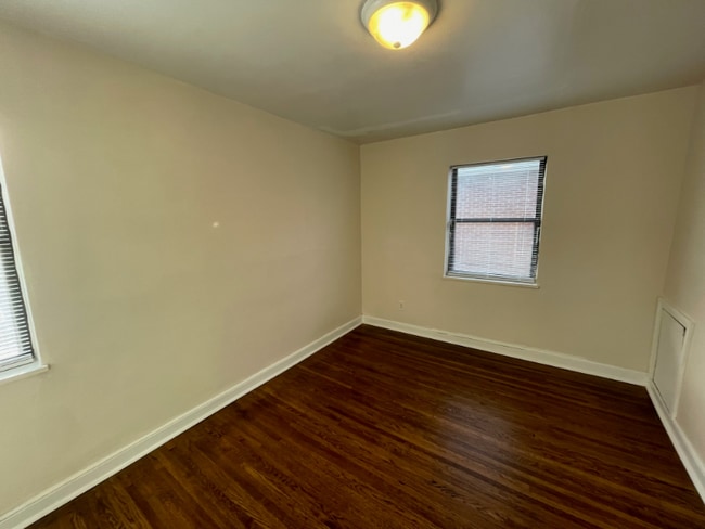 Building Photo - 5108 Venable Ave