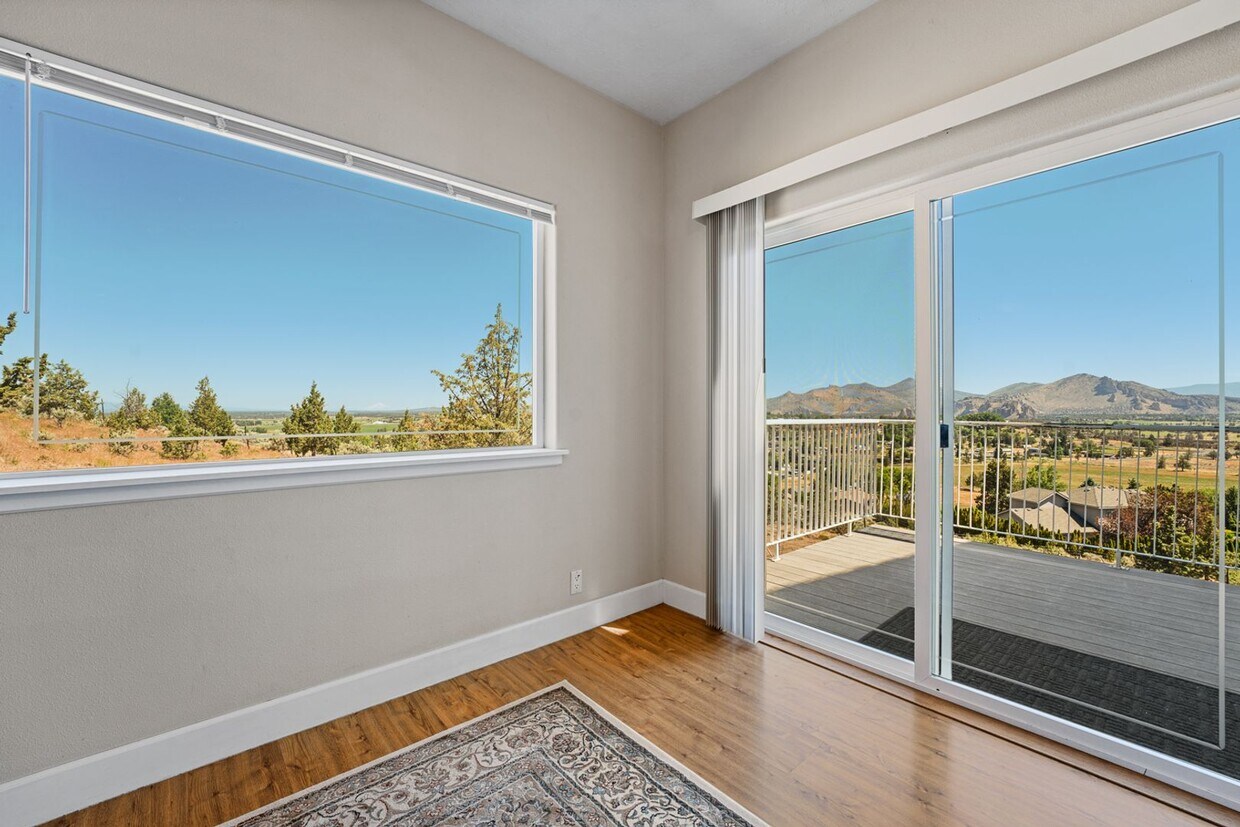 Foto principal - Charming 2 Bedroom ADU with Stunning Smith...