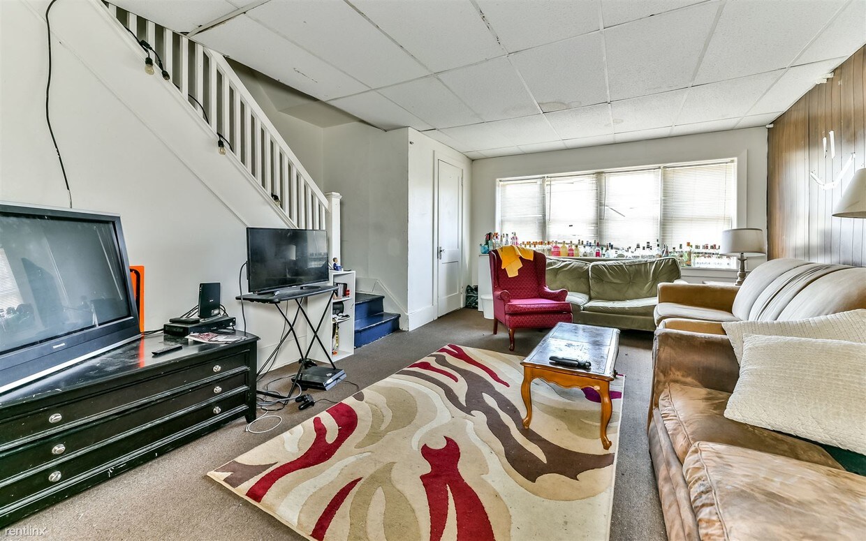 3314 Dawson St Unit 2, Pittsburgh, PA 15213 Apartment for Rent in