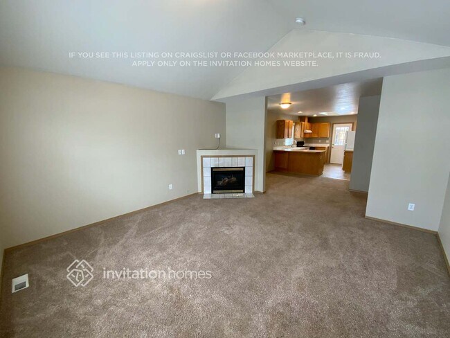 Building Photo - 20213 13th Ave Ct E
