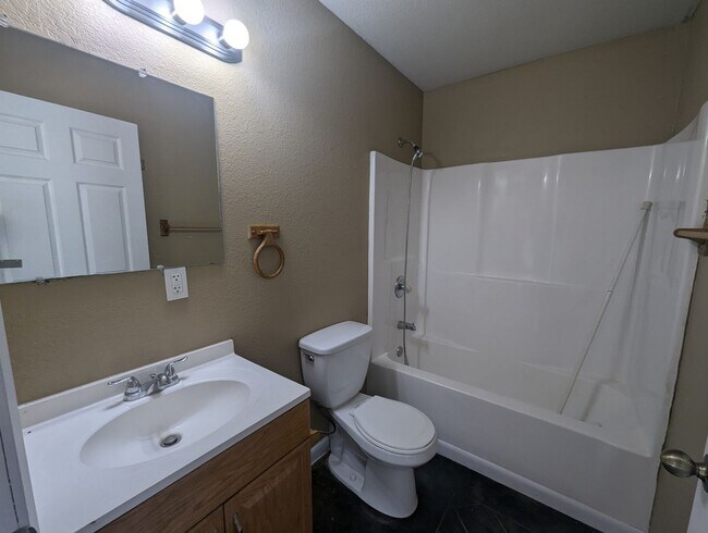Foto del edificio - All Electric 2/2 Patio Home in Sulphur Rock