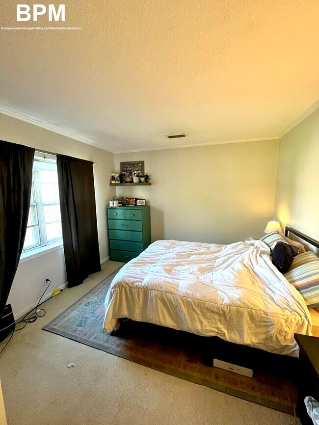 Foto del edificio - 117 Lake Shore Rd