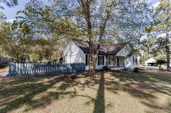 Foto del edificio - 103 Scaleybark Ct