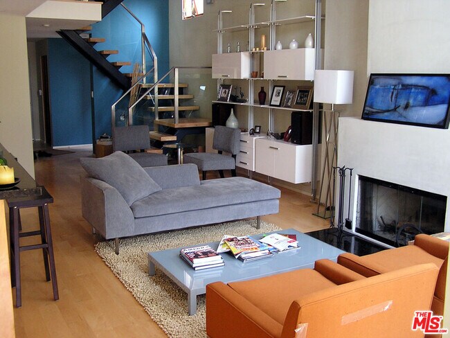 Foto del edificio - 420 Sherman Canal