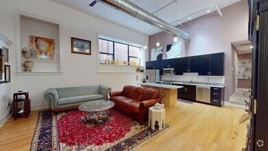 Building Photo - 417 Vine St
