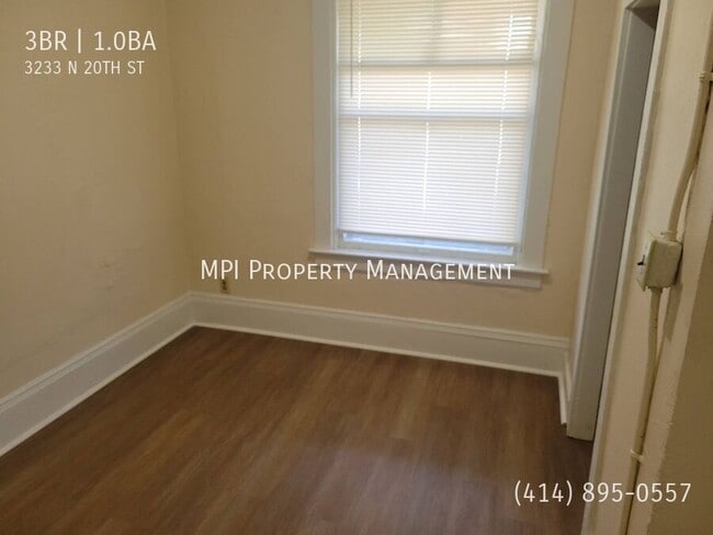 Foto del edificio - 3233 N 20th St
