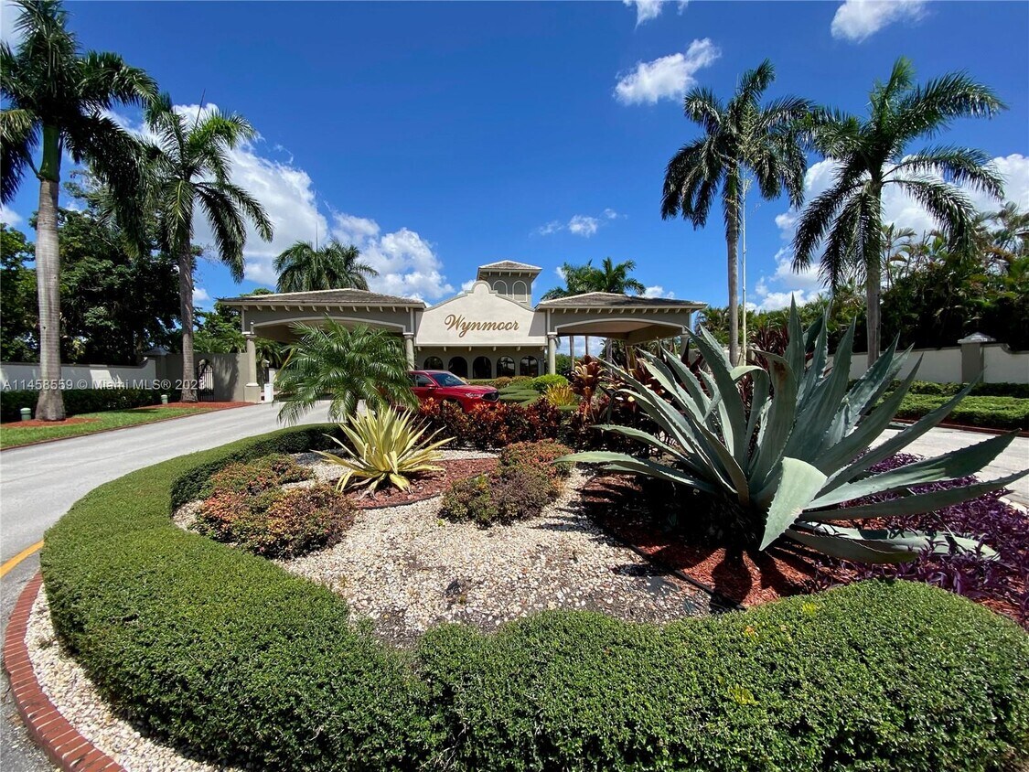 4801 Martinique Pl Unit H1, Coconut Creek, FL 33066 Condo for Rent in