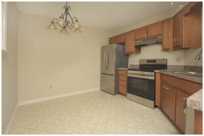 Building Photo - 71 Forest Hill Dr