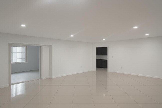 Foto del edificio - 22141 Aquila St