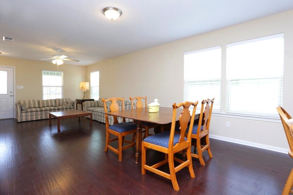 725 E Columbus Dr, Wharton, TX 77488 House Rental in Wharton, TX