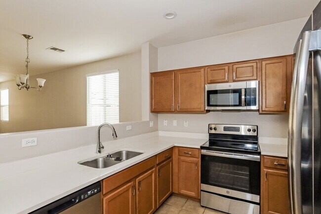 Building Photo - 7336 W Maldonado Rd