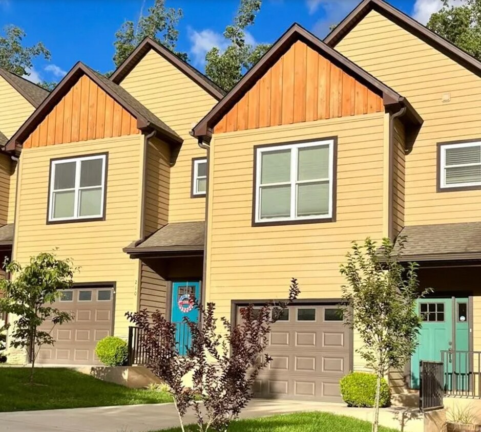 Foto principal - 208 Rainbow Terrace