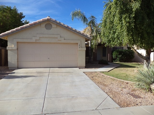 Building Photo - 1214 E Artesian Way