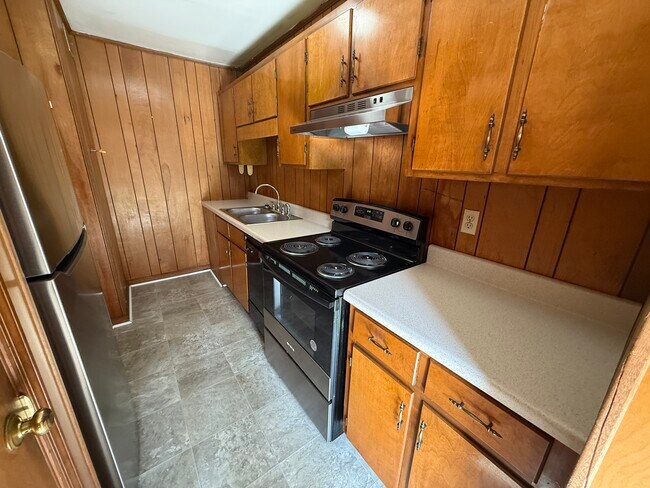 Foto del edificio - 586 Franklin St