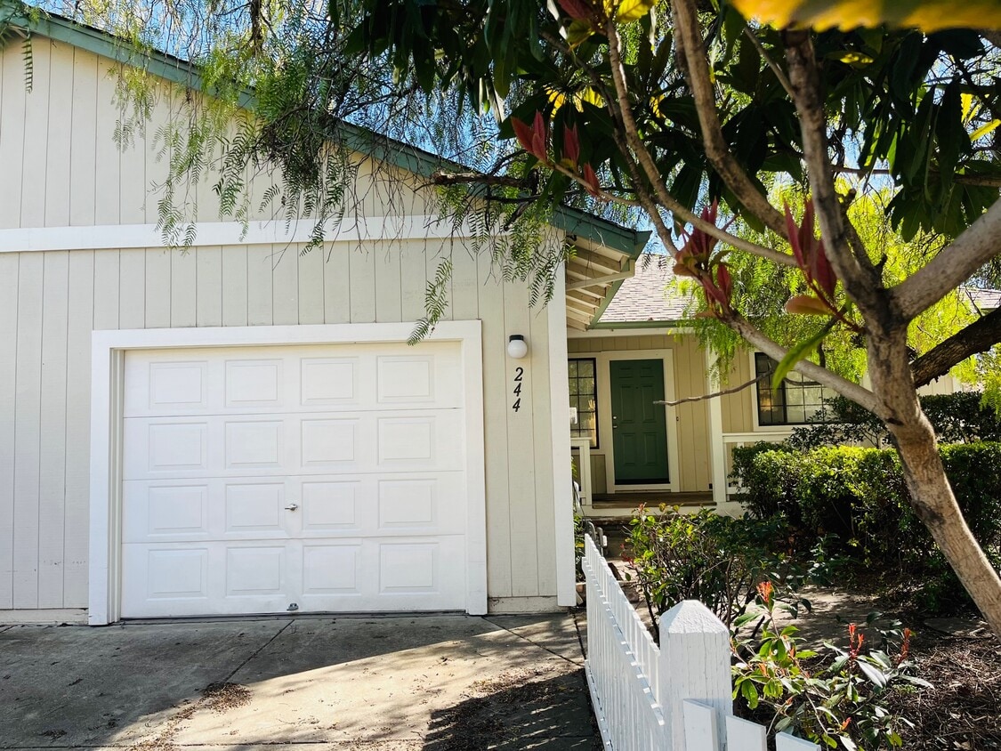 244 Boyes Blvd, Sonoma, CA 95476 House Rental in Sonoma, CA