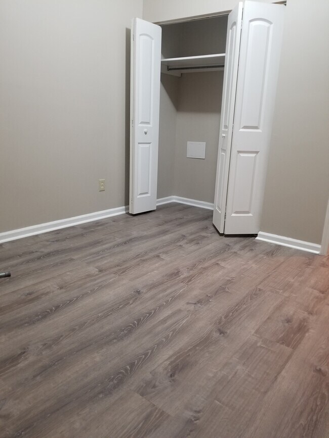 Dormitorio - 2820 Yellowstone Pky