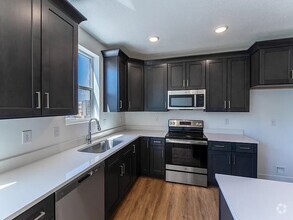 Building Photo - 8362 Iris Lumi Ln