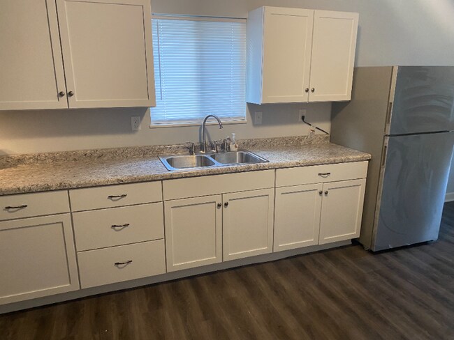 Foto del edificio - 1862 N Dexter St