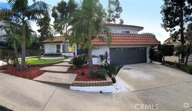 Building Photo - 26482 Aracena Dr