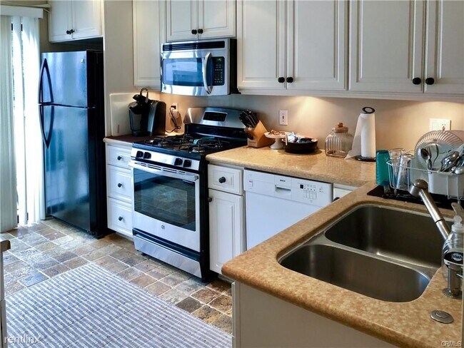 Building Photo - 2 br, 3 bath Condo - 3 Sunshine # 36