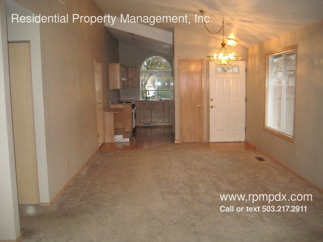 Building Photo - 14301 SW Fanno Creek Ct