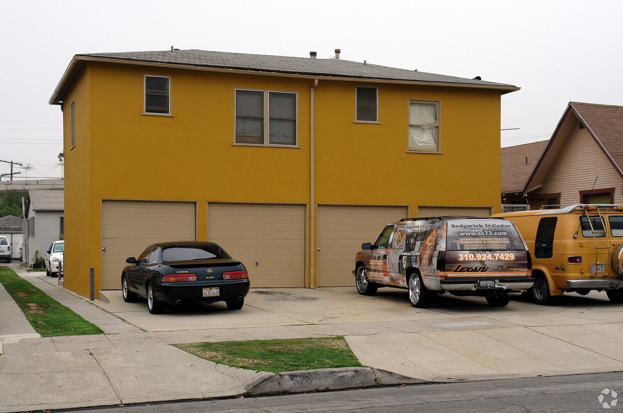 Primary Photo - 525 S Flower St