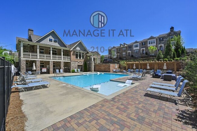 Foto del edificio - Fabulous 4 Bedroom Townhome in prime locat...