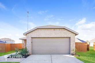 Building Photo - 3057 Fantasy Ter Dr