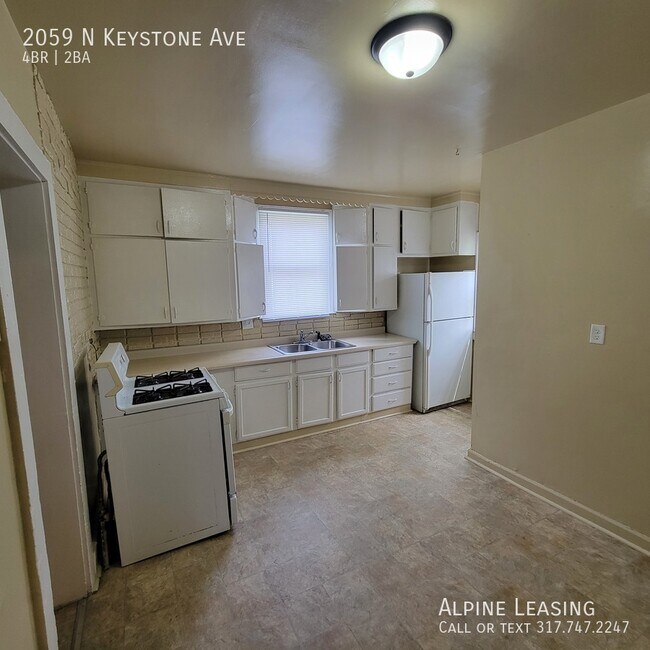 Foto del edificio - 2059 N Keystone Ave