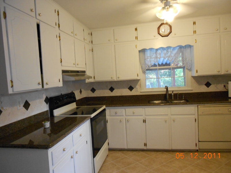 Building Photo - 2320 Mountain Oaks Ln