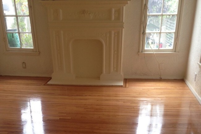 LIVING ROOM - 2441 10th St