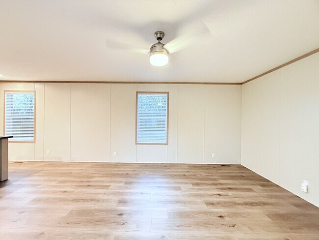 Foto del edificio - 29752 Jamestown Dr