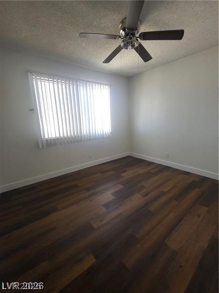 Foto del edificio - 717 Van Ert Ave