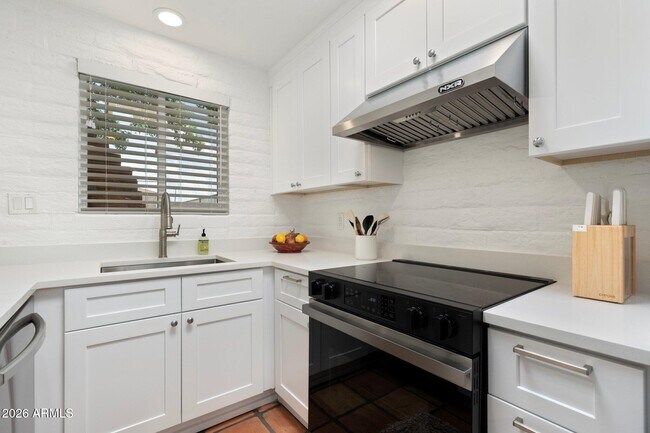 Foto del edificio - 3036 N 32nd St