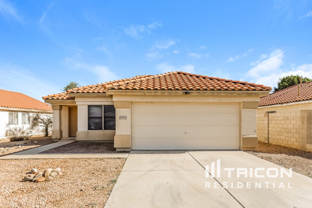 Primary Photo - 10534 W Carlota Ln