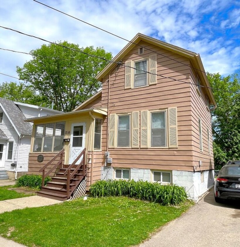Primary Photo - 1316 Milton St