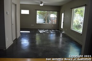 Foto del edificio - 714 N Cherry St