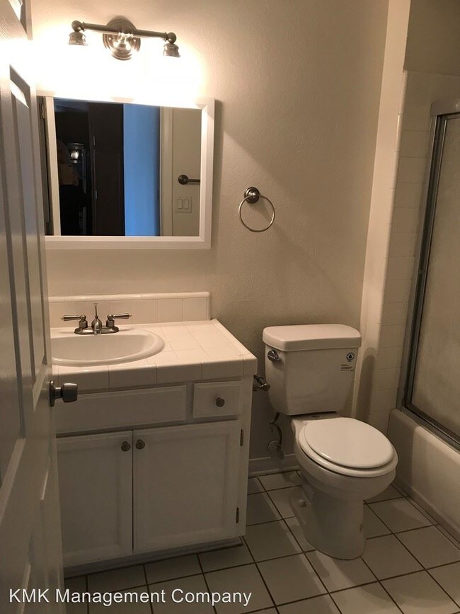 Building Photo - 1415 Venice Blvd