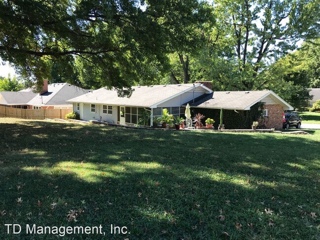 Building Photo - 3 br, 2 bath House - 2502 S Cedarbrook Ave