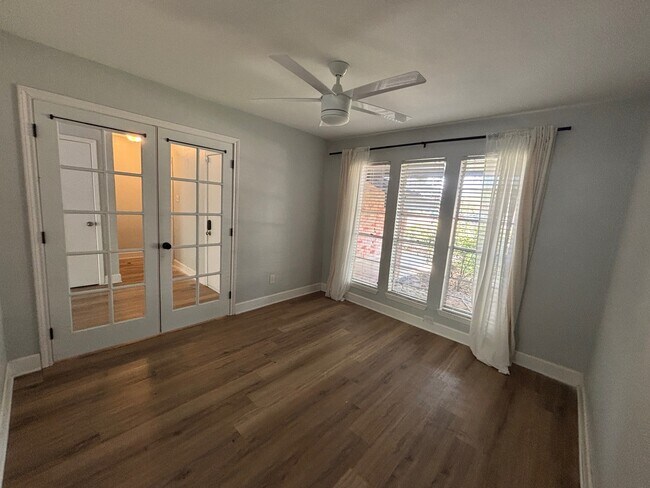 Building Photo - 202 Coppersmith Dr